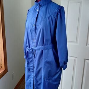 Lot One Cobalt Blue Vintage Nylon Raincoat Medium button up belt pockets